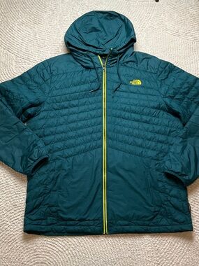 The North Face Thermoball Hooded Puffer Mens XL